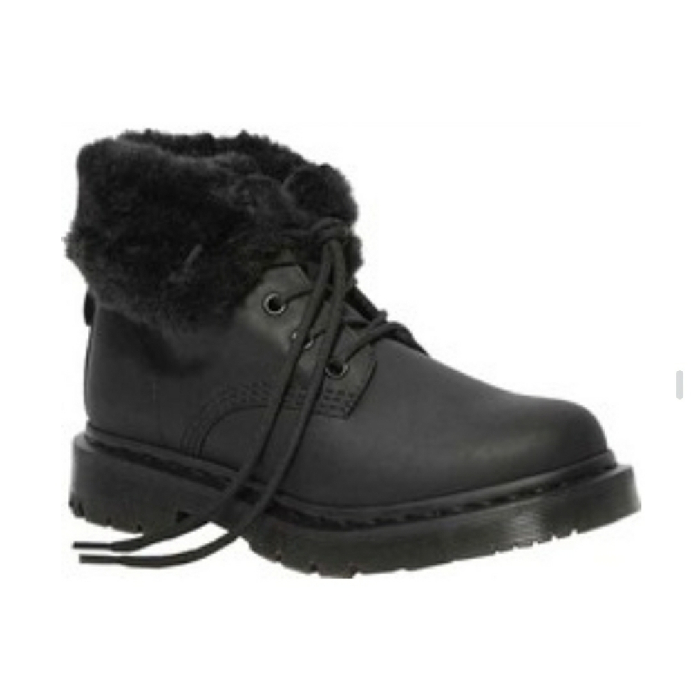 New: dr martens size 6 fur lined!